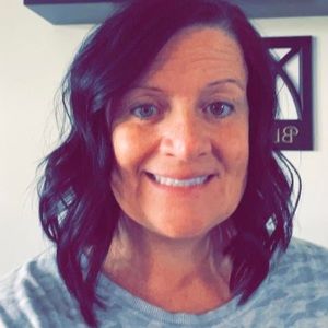 Meet your Posher, Becky